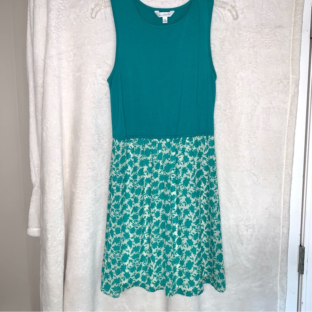 Women’s Sleeveless Dress
